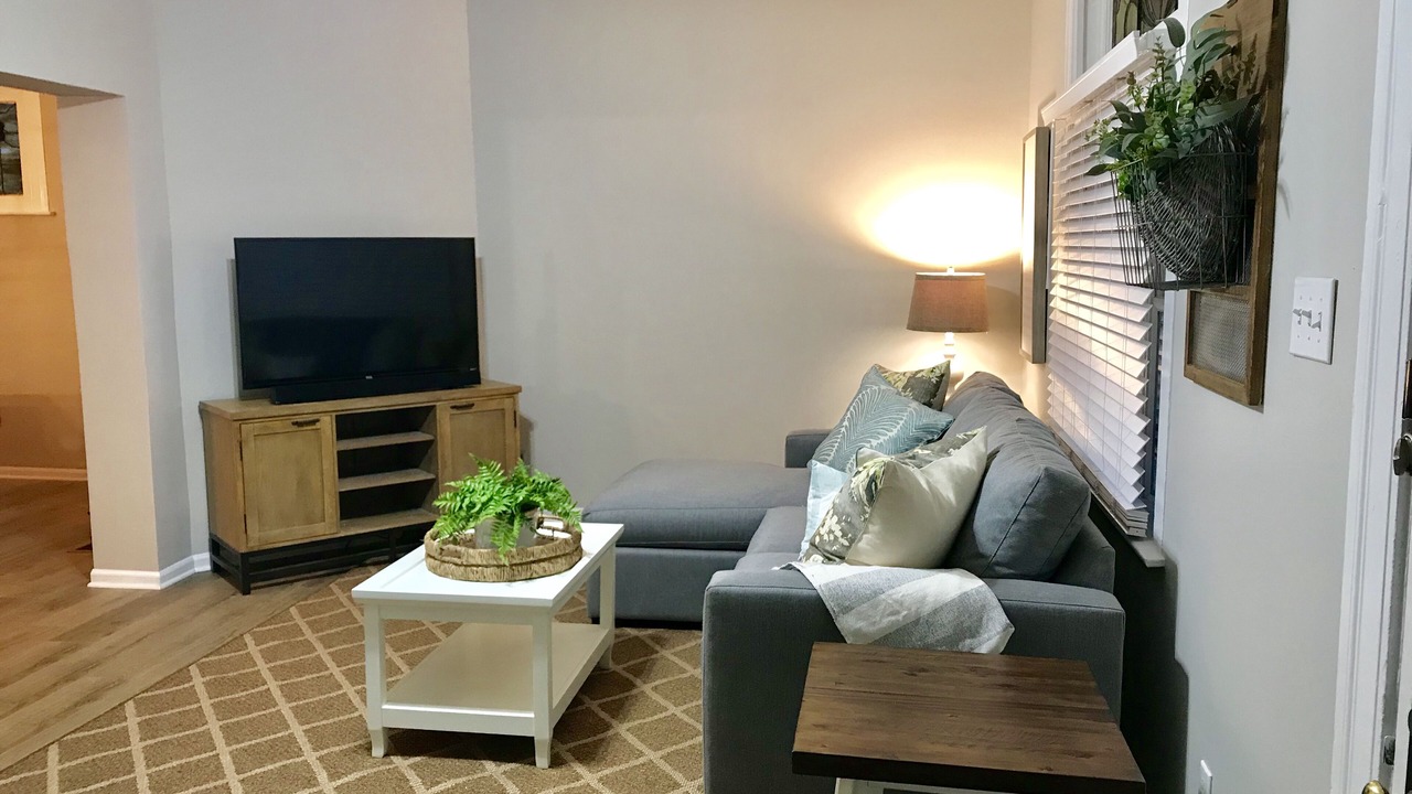 Photo of Livingroom in Dayton