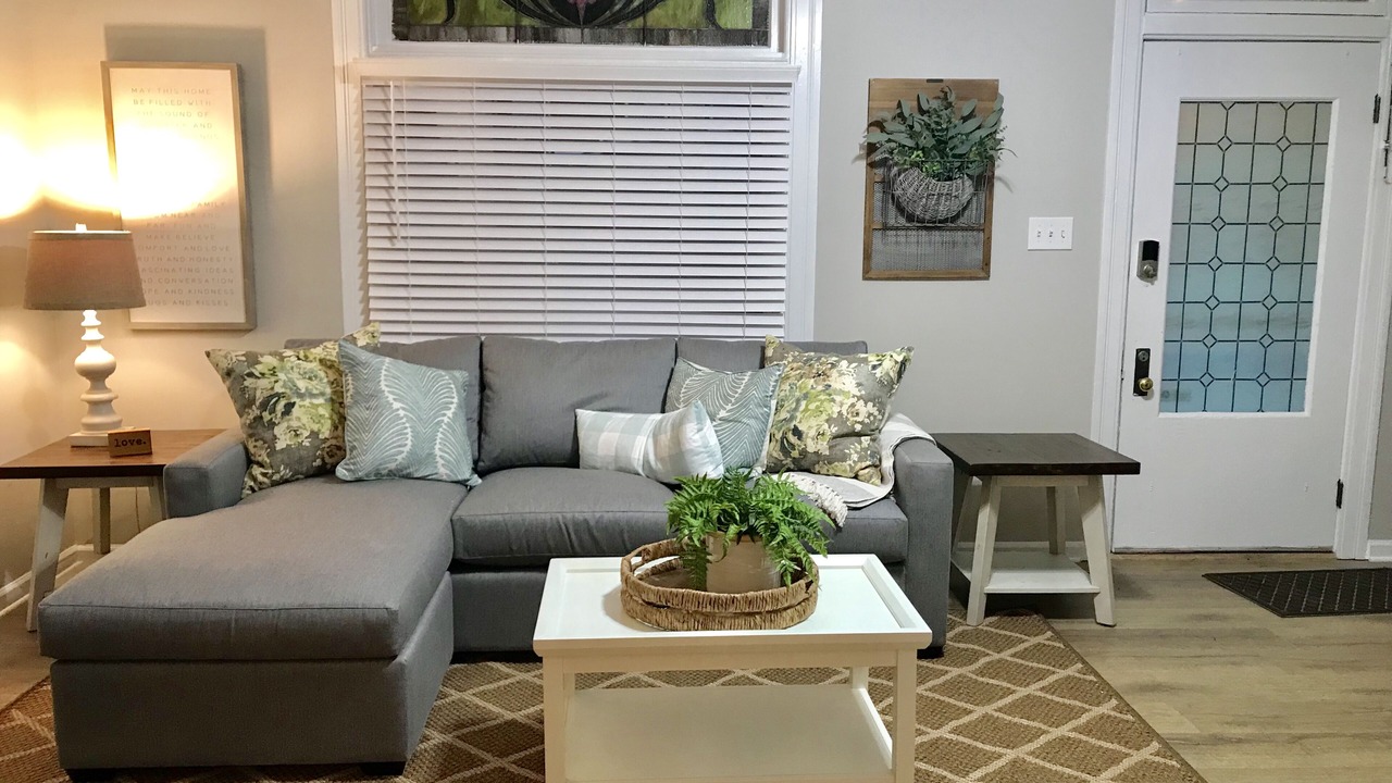 Photo of Livingroom in Dayton