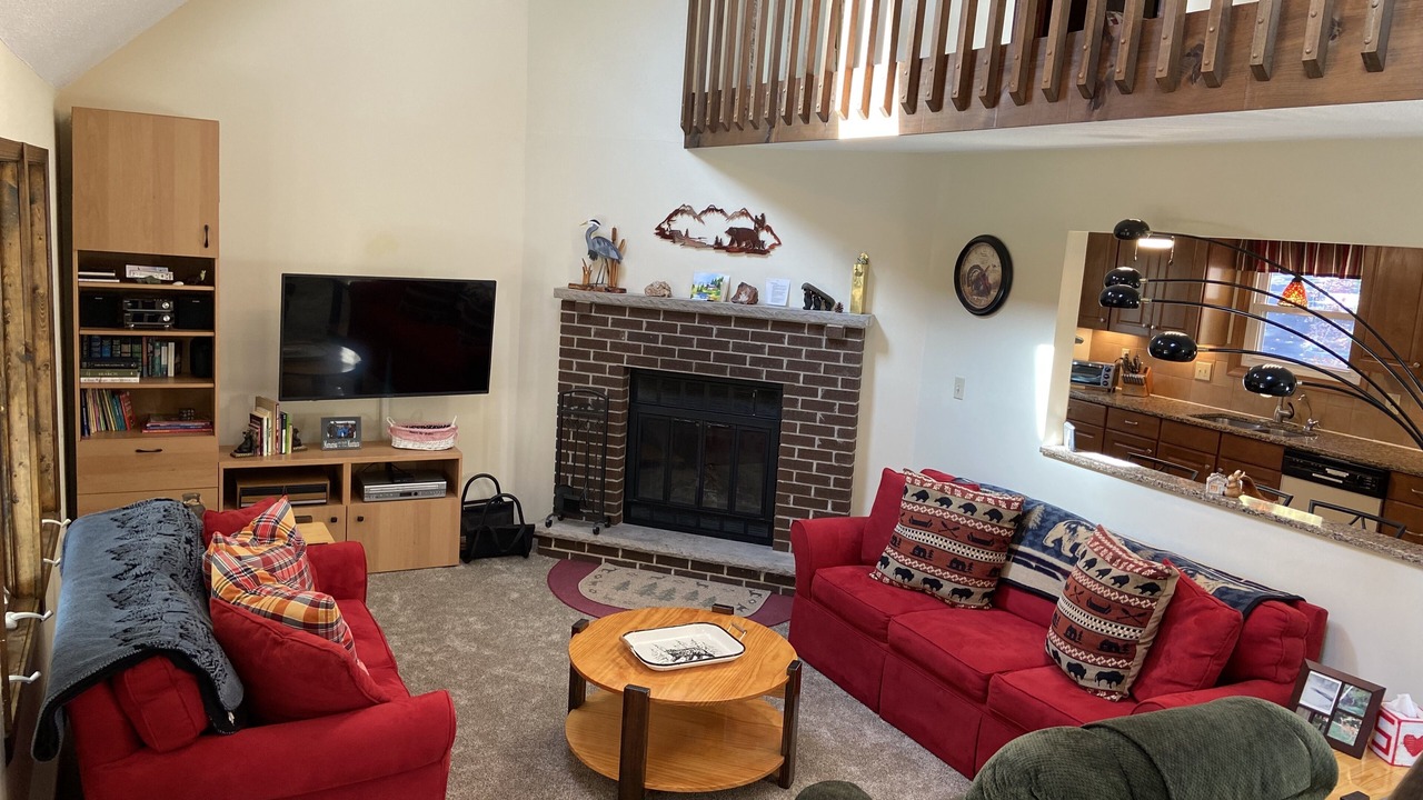 Photo of Livingroom in Long Pond
