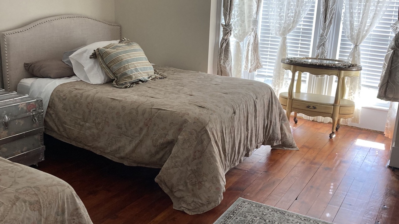 Photo of Bedroom in Sharpsville