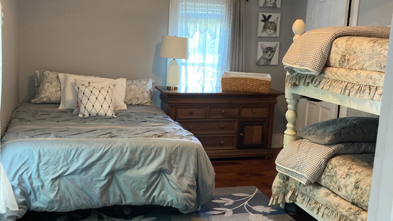 Photo of Bedroom in Sharpsville