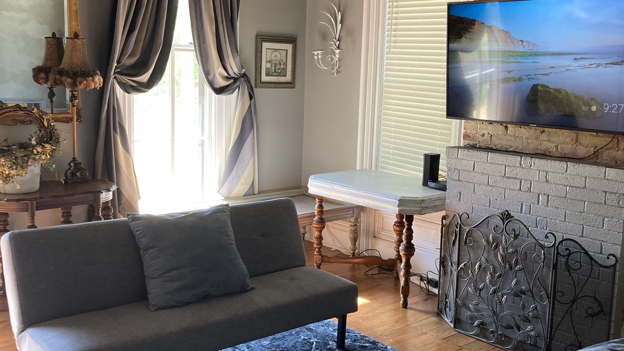 Photo of Bedroom in Sharpsville