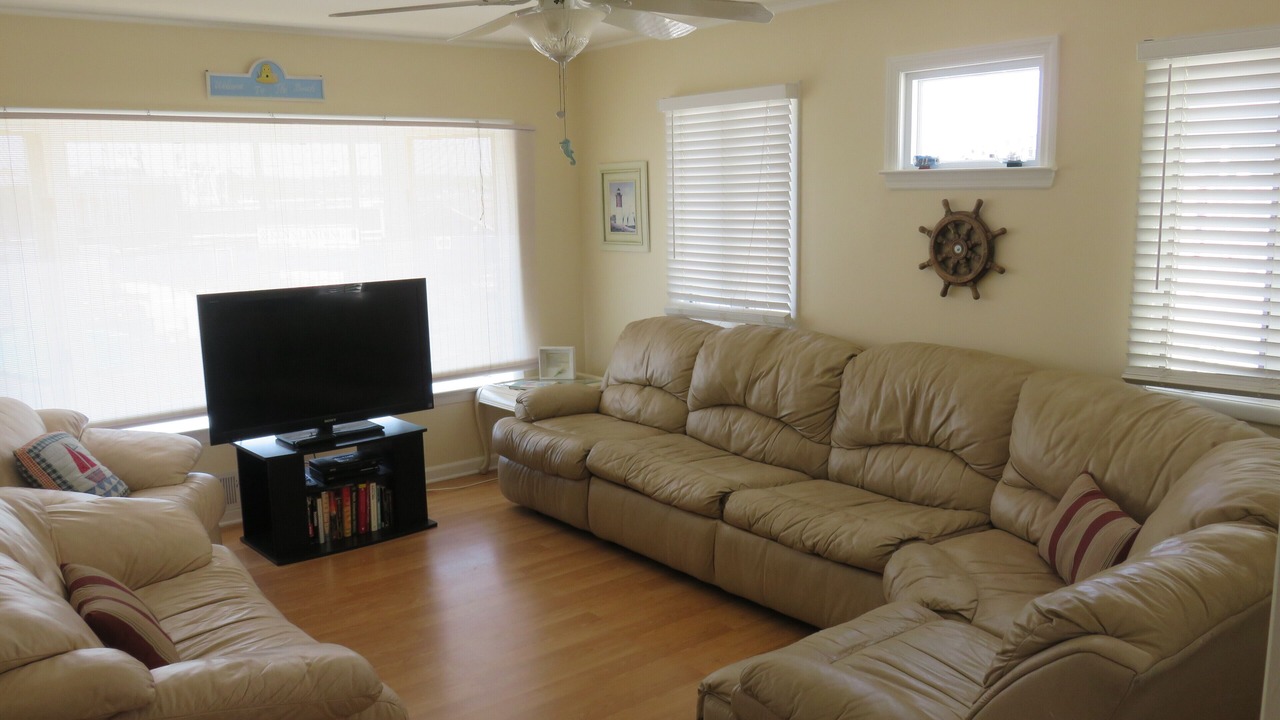 Photo of Bedroom in Point Pleasant Beach