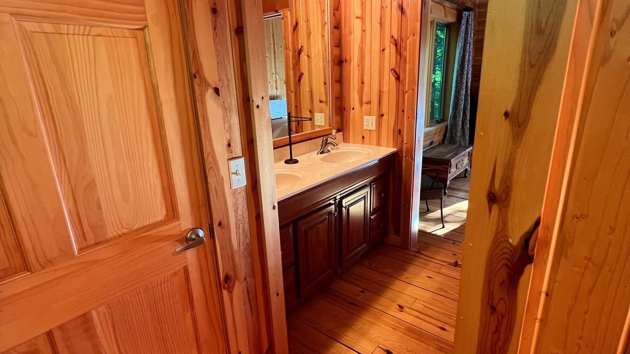 Photo of Bathroom in Perrysville