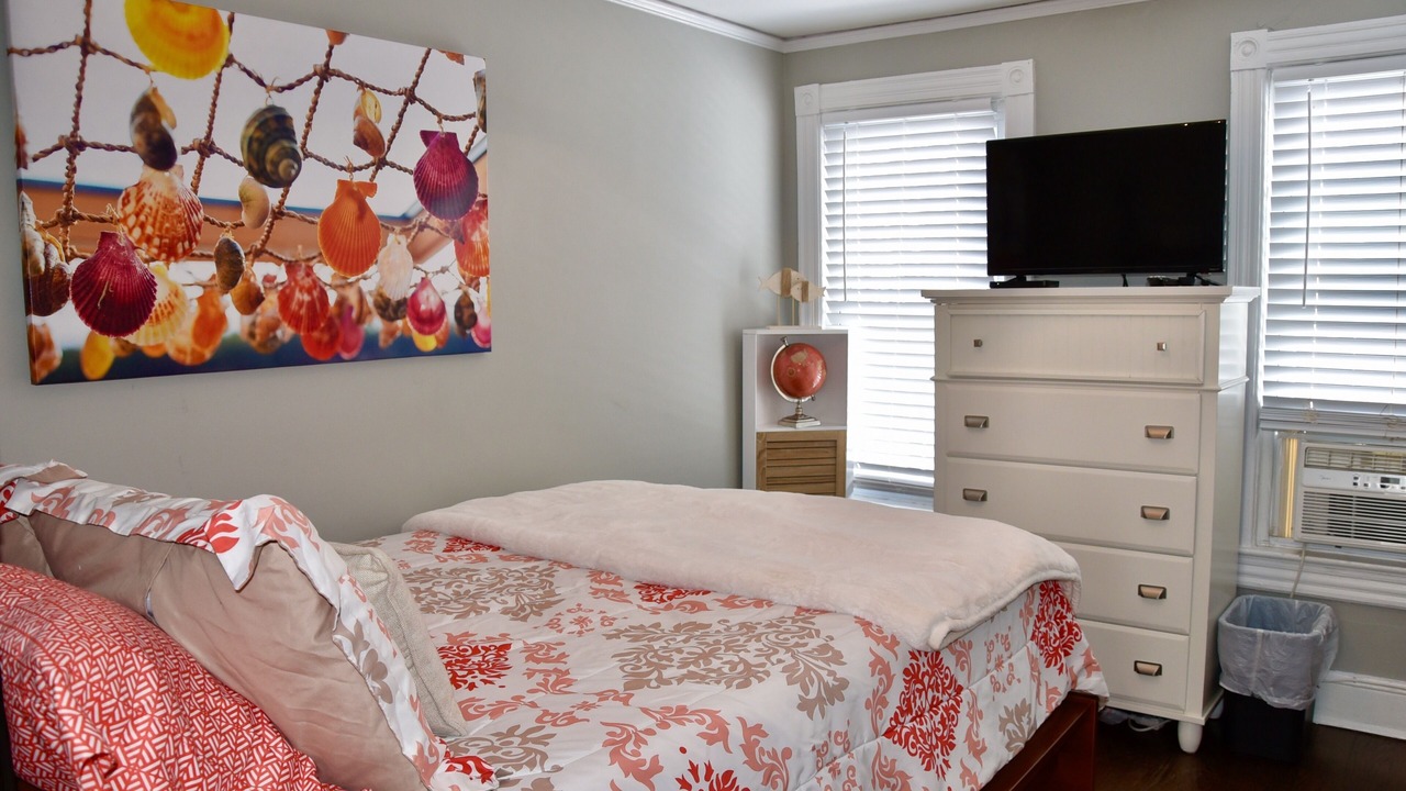 Photo of Bedroom in Asbury Park