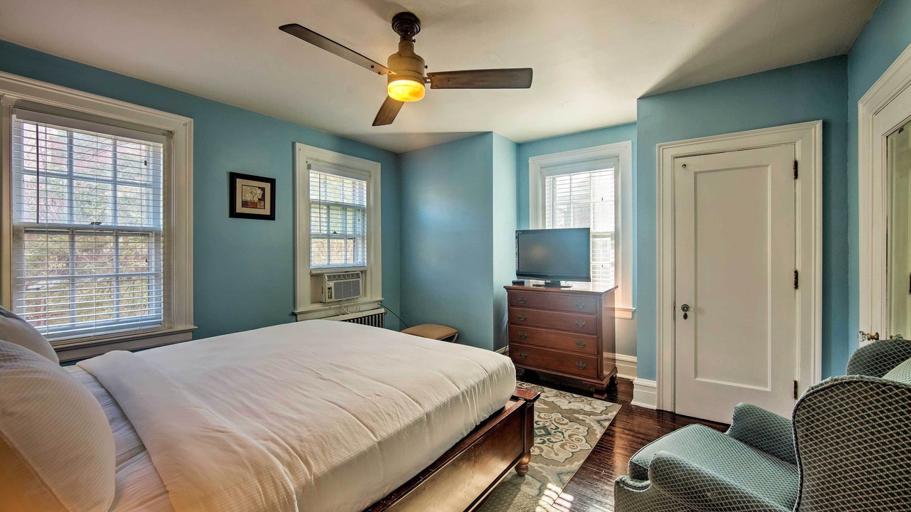 Photo of Bedroom in Reading