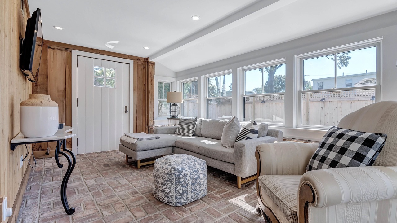 Photo of Livingroom in Spring Lake Heights