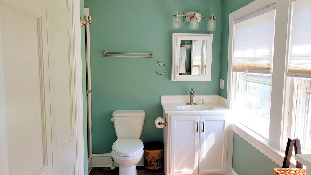 Photo of Bathroom in Chincoteague