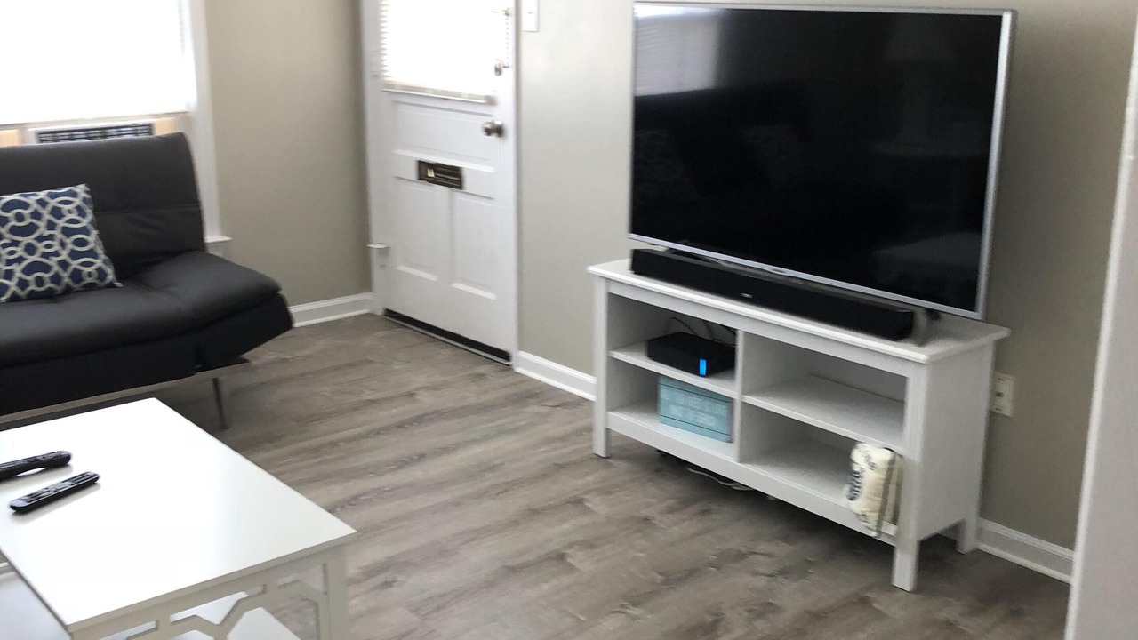 Photo of Livingroom in North End