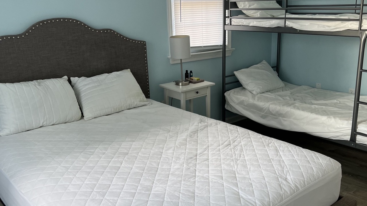 Photo of Bedroom in North End