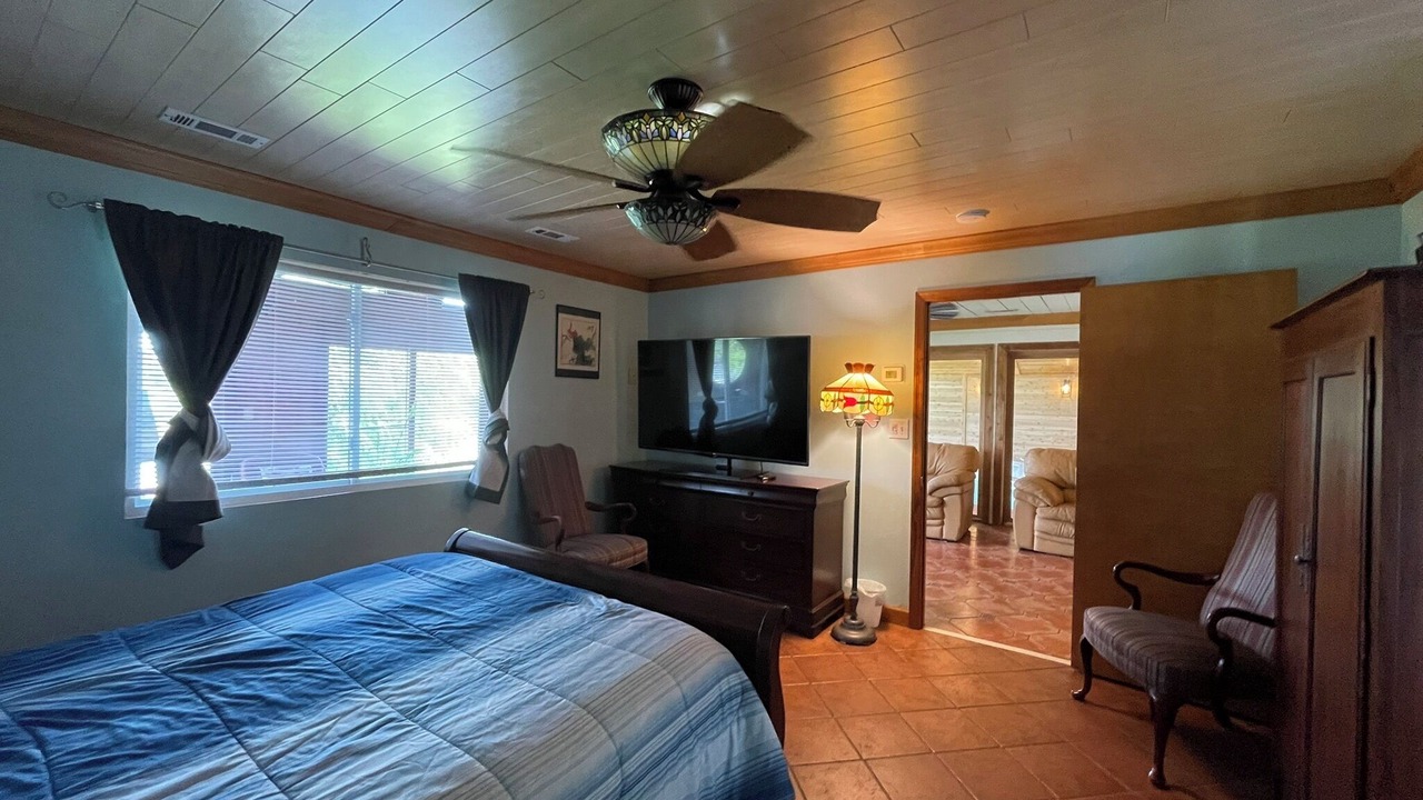 Photo of Bedroom in Fox Hill - Grandview