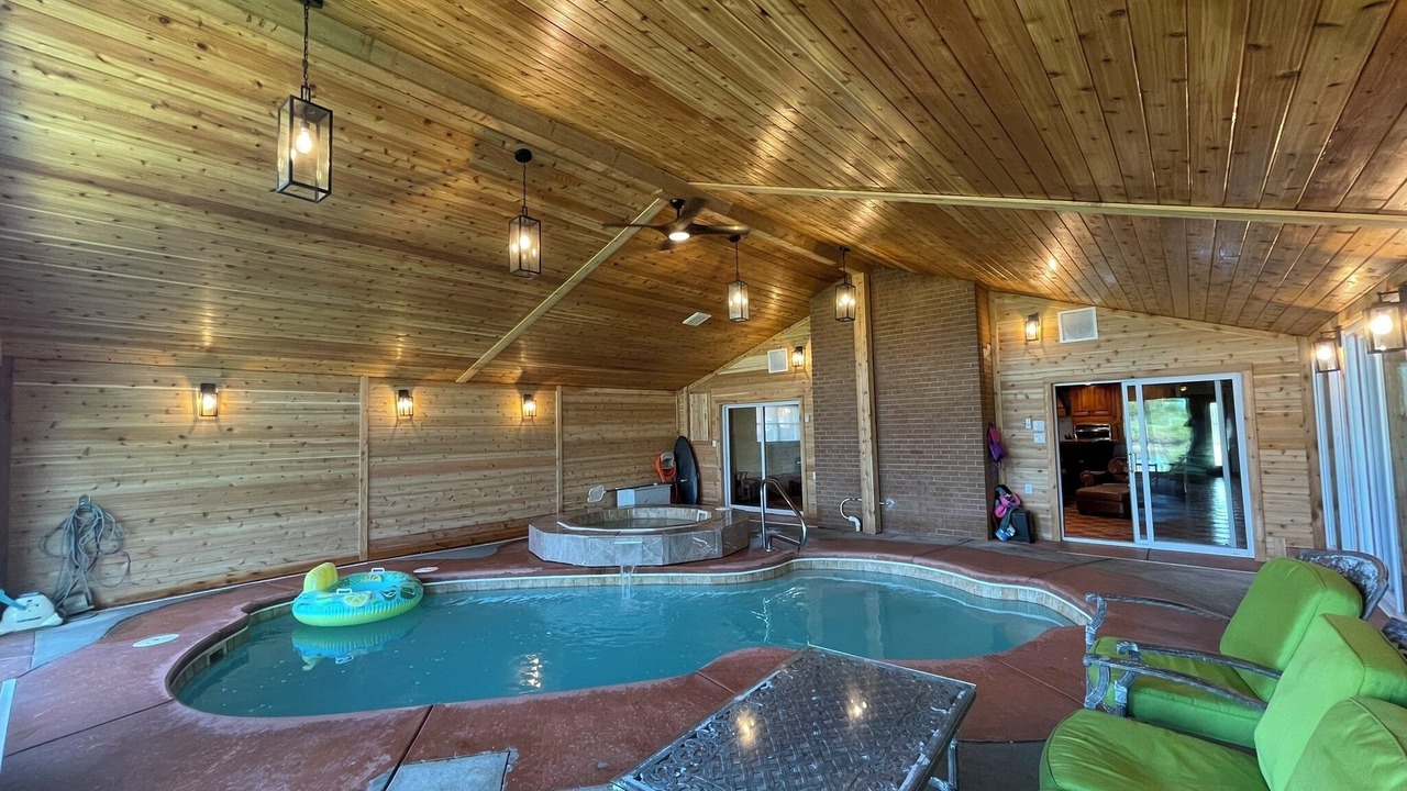Photo of Outdoor in Fox Hill - Grandview