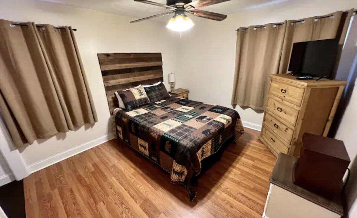 Photo of Bedroom in Kenova