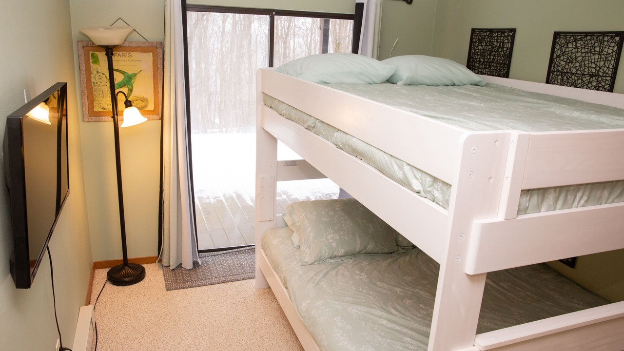 Photo of Bedroom in Hidden Valley