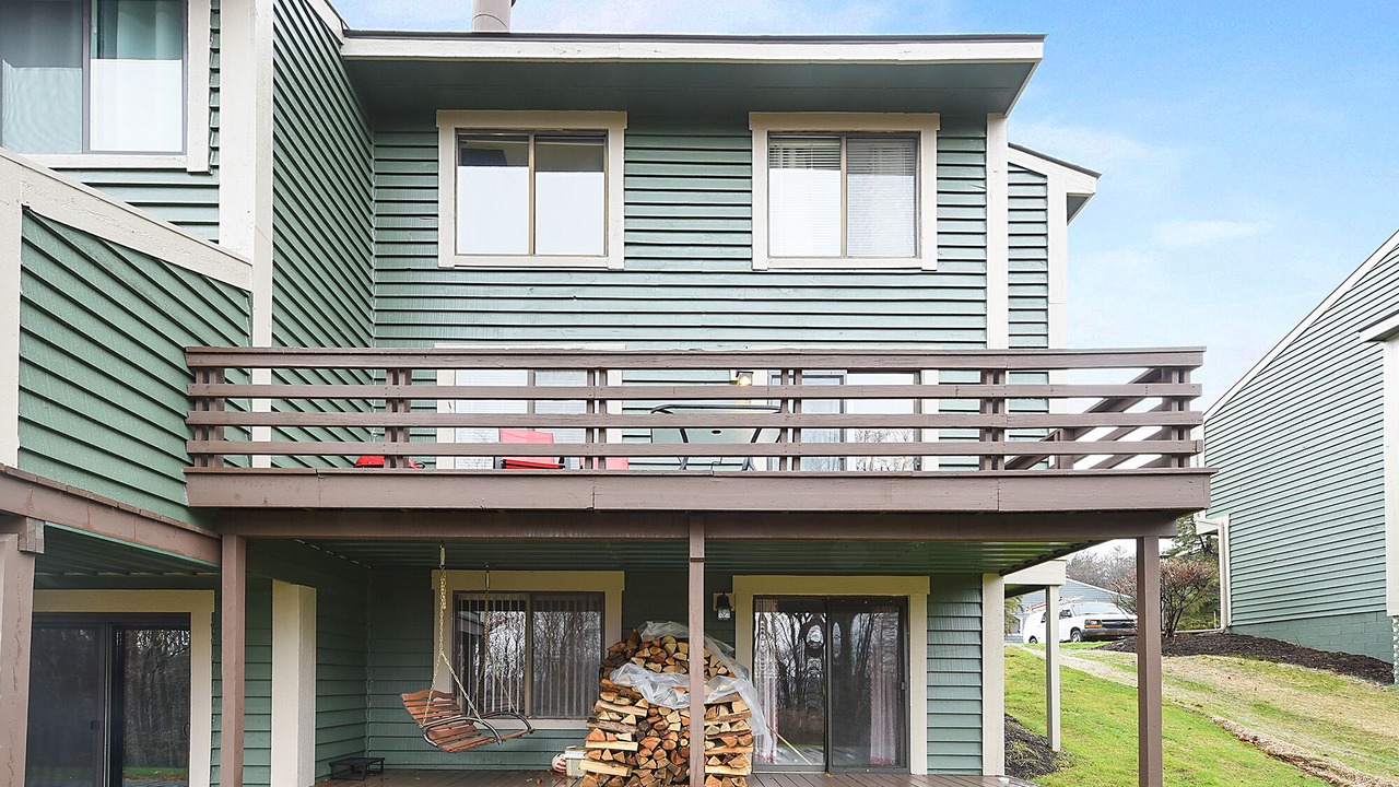 Photo of Patio Balcony in Hidden Valley