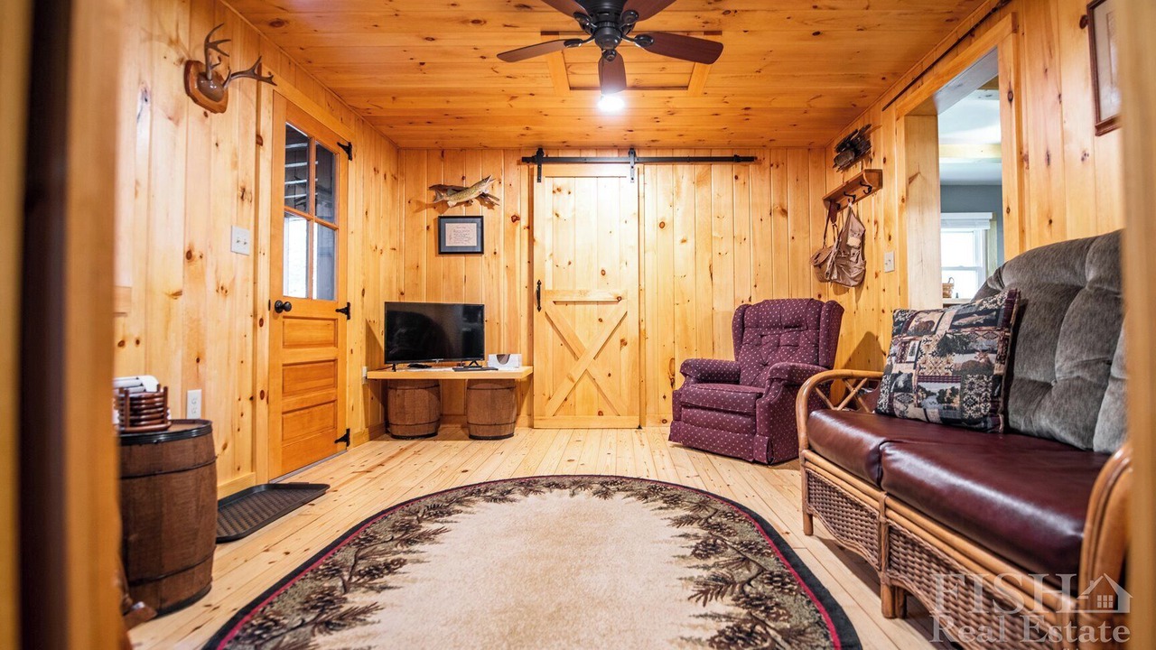Photo of Livingroom in Laporte