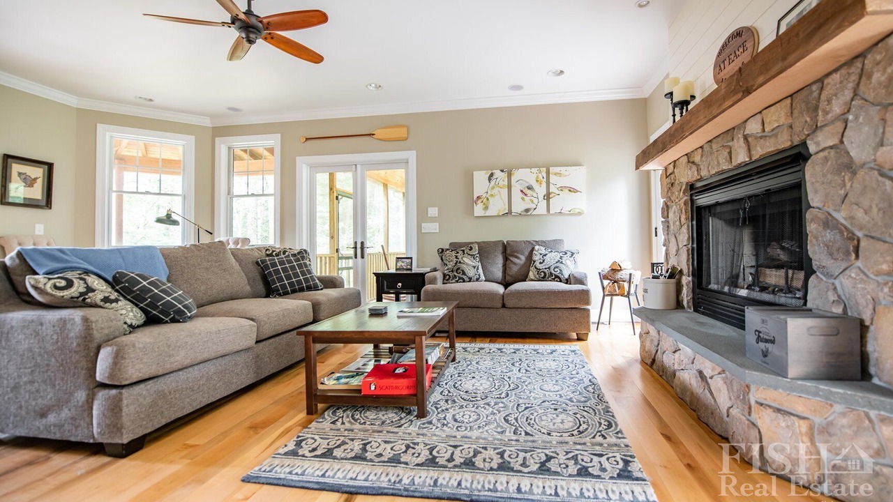 Photo of Livingroom in Eagles Mere