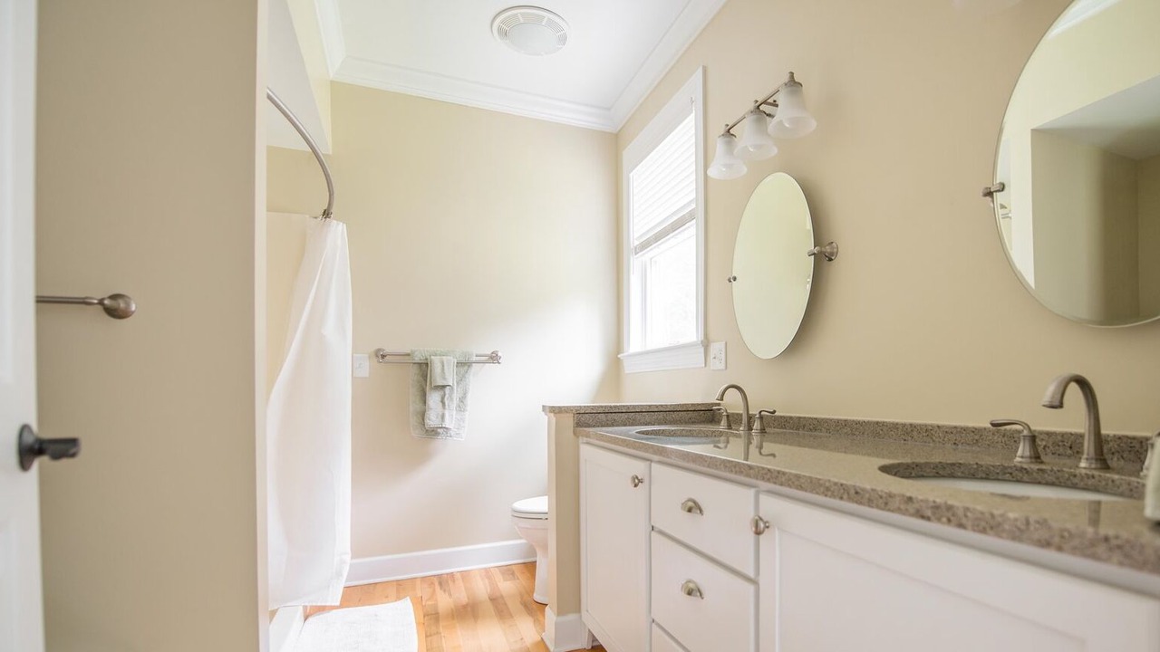 Photo of Bathroom in Eagles Mere