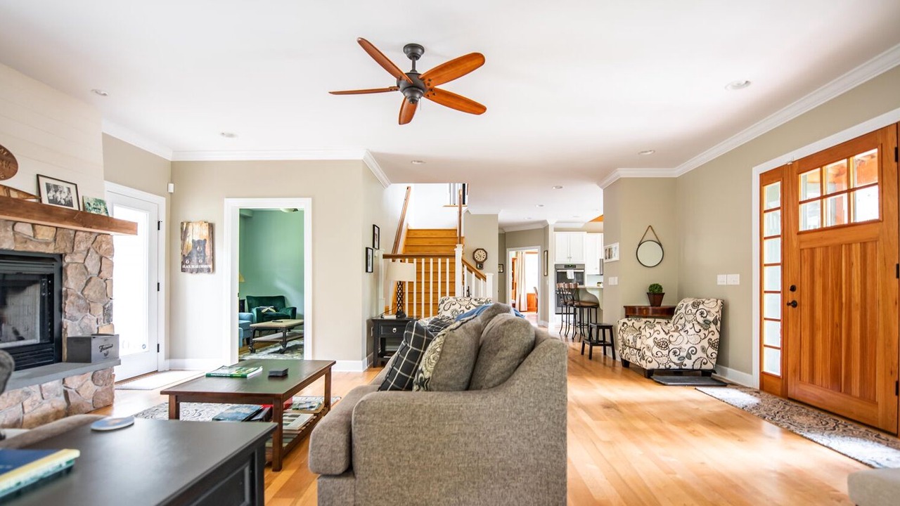 Photo of Livingroom in Eagles Mere