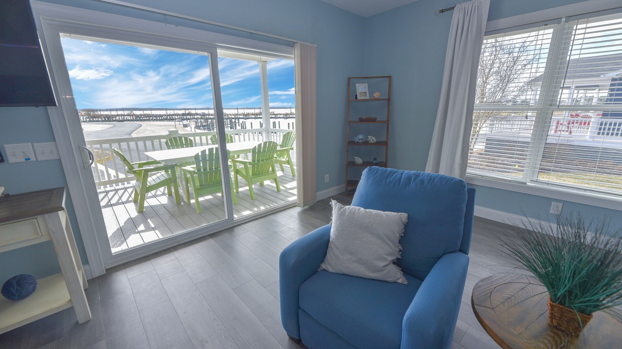 Photo of Livingroom in Long Neck