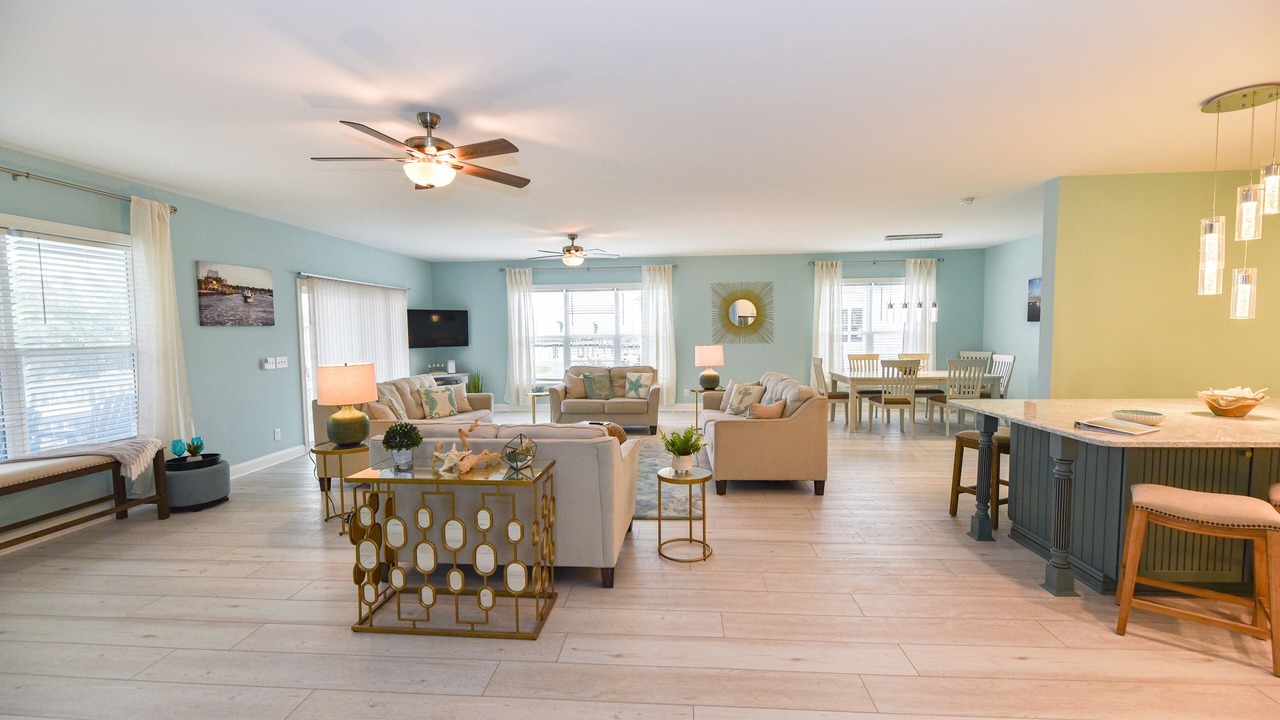 Photo of Livingroom in Long Neck
