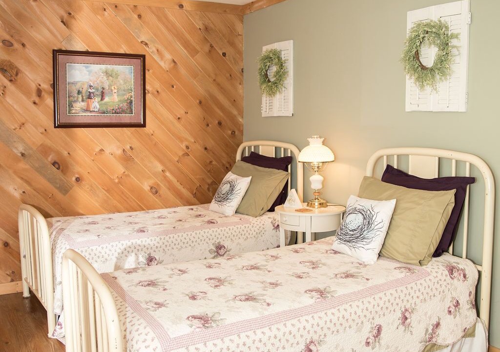 Photo of Bedroom in Sweet Valley