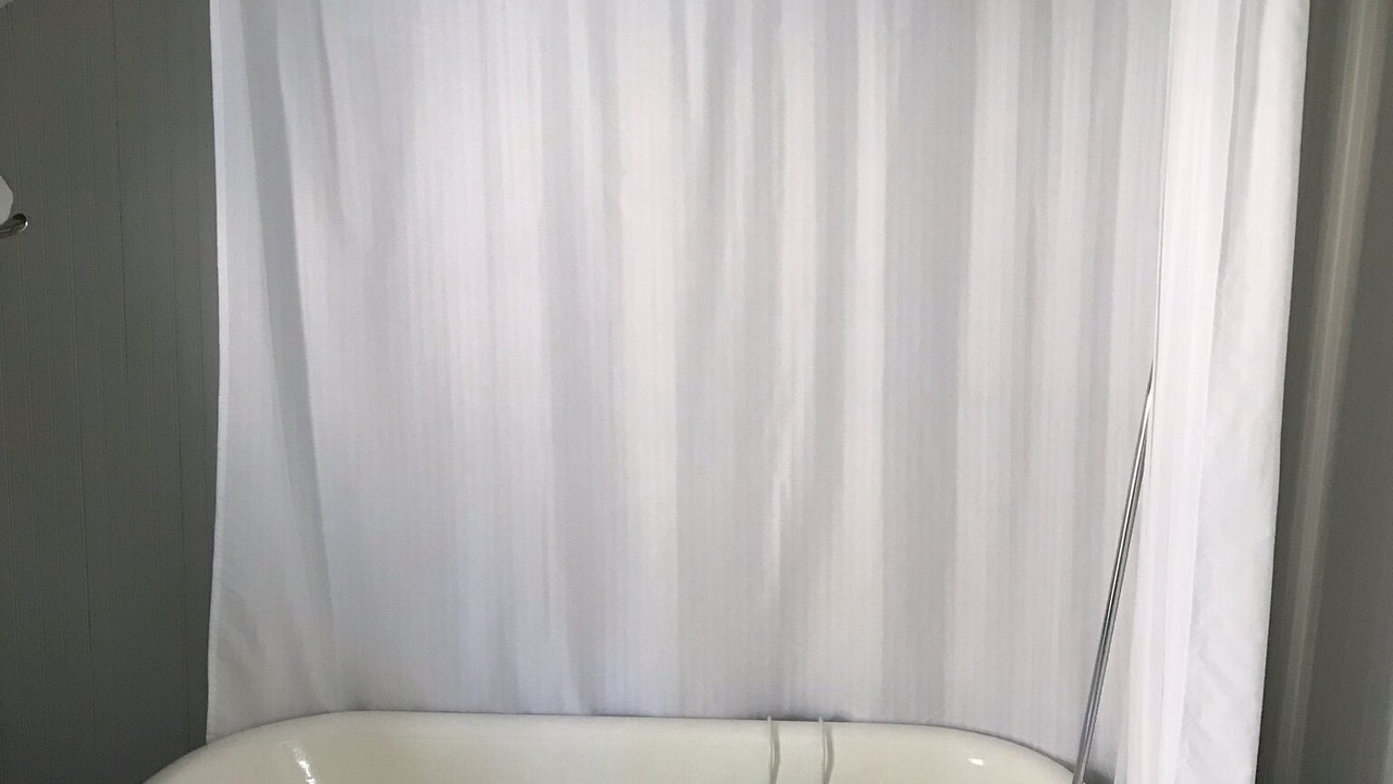 Photo of Bathroom in Bluemont