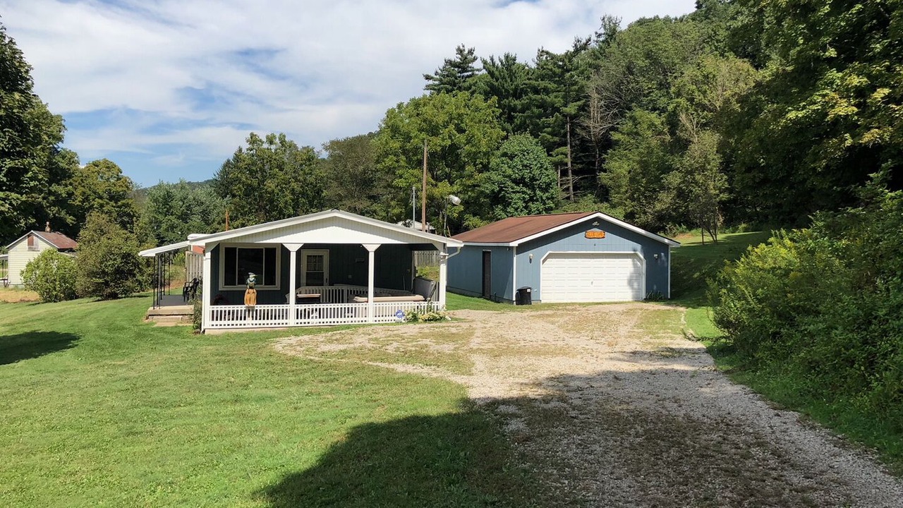 Photo of Outdoor in Nelsonville