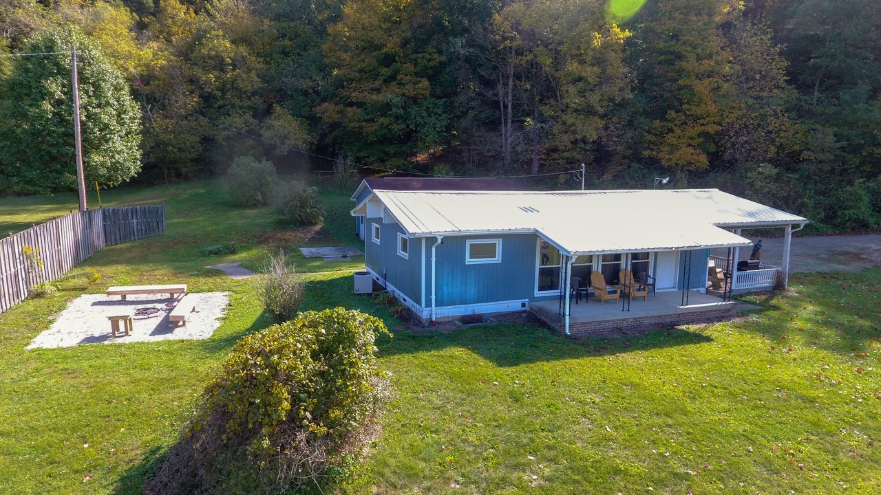Photo of Outdoor in Nelsonville