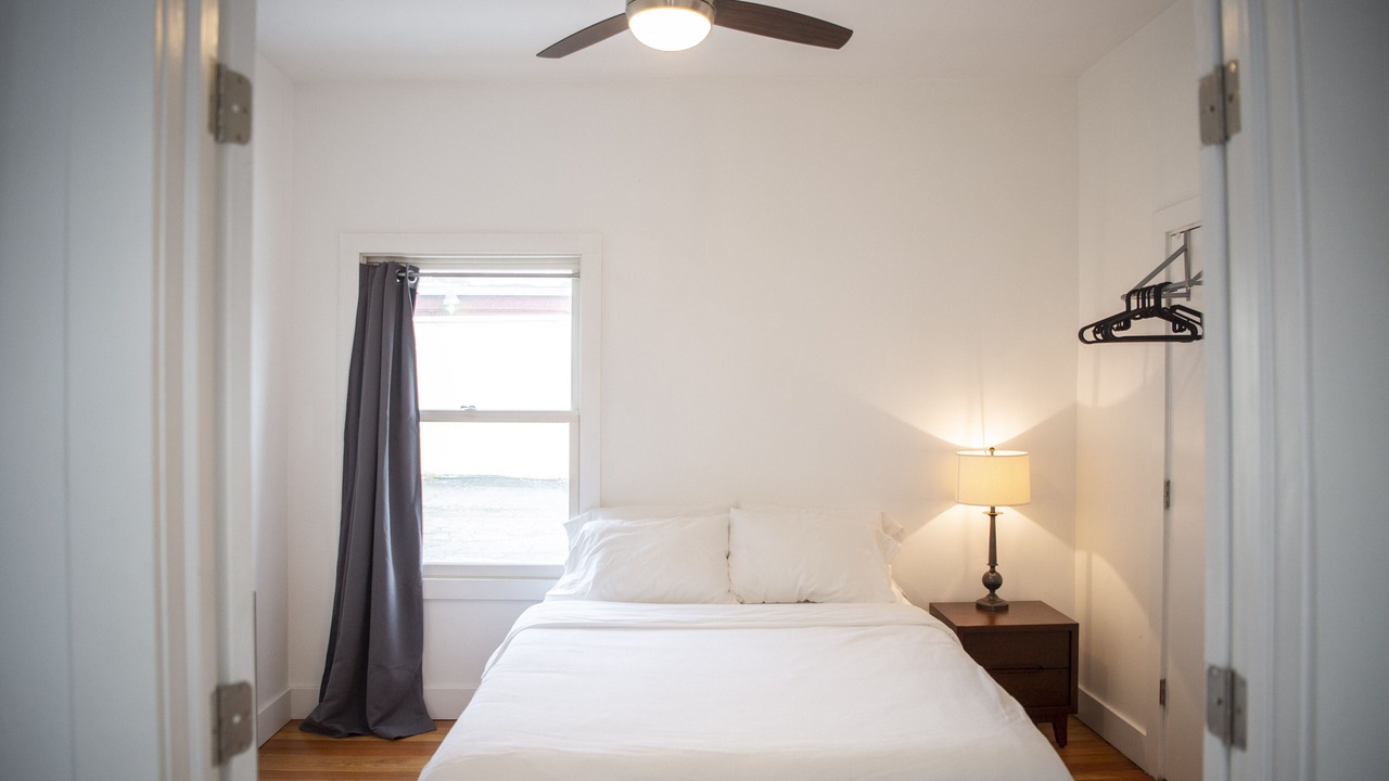 Photo of Bedroom in Lockerbie Square