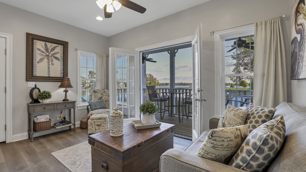 Photo of Livingroom in Buckeye Lake