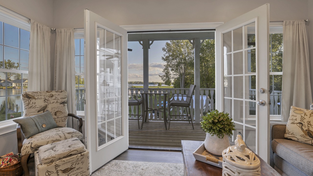 Photo of Livingroom in Buckeye Lake