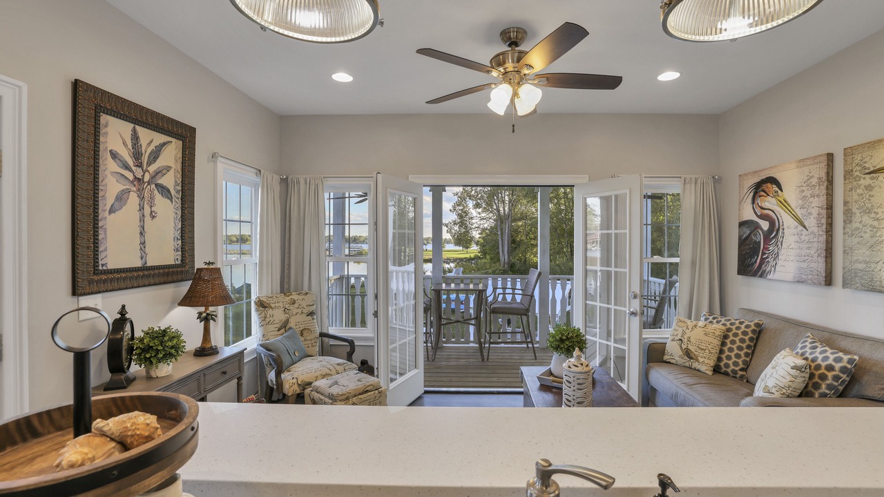 Photo of Livingroom in Buckeye Lake