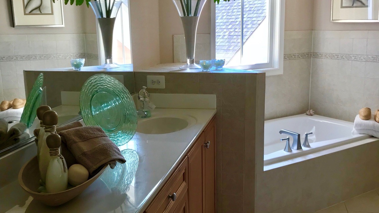Photo of Bathroom in Long Neck