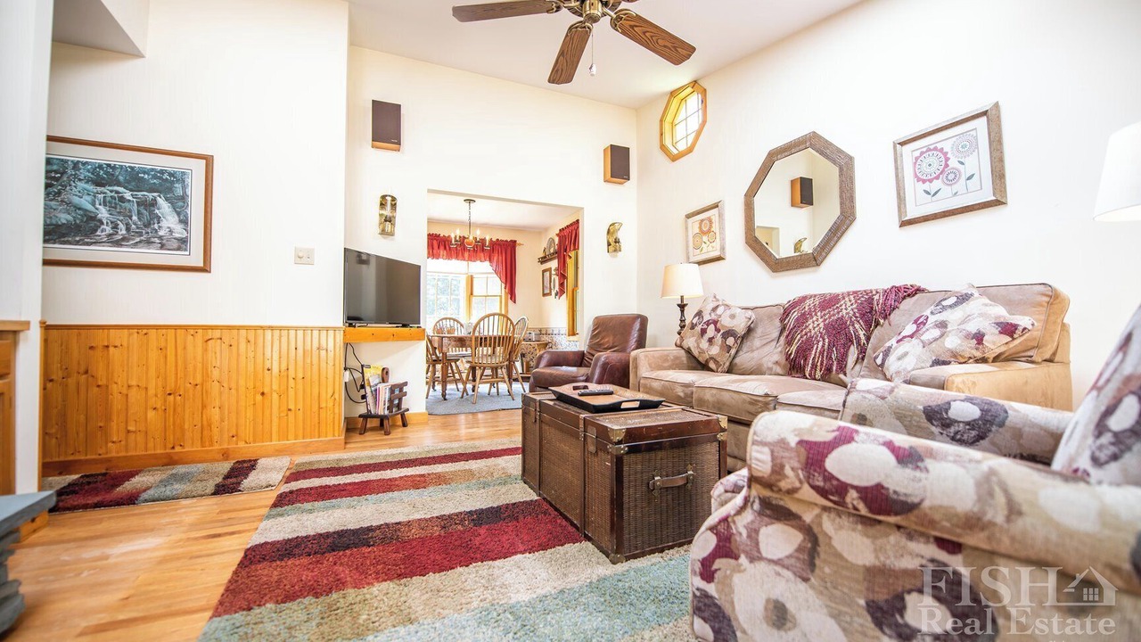 Photo of Livingroom in Laporte