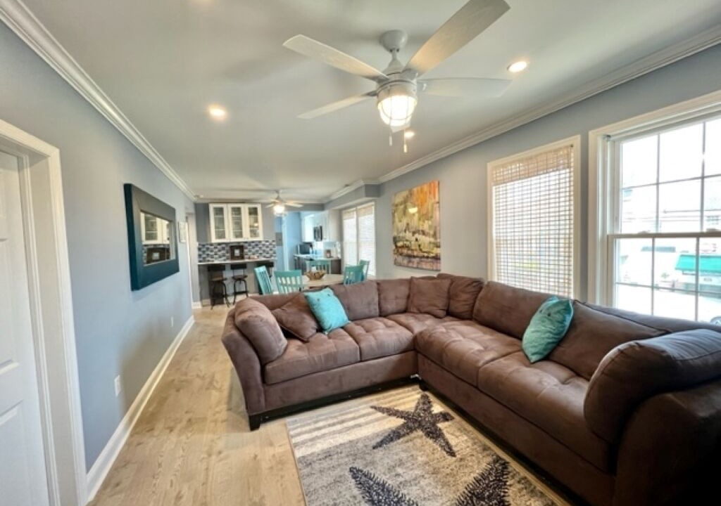 Photo of Livingroom in North End
