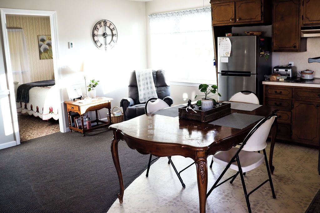 Photo of Bedroom in Gap