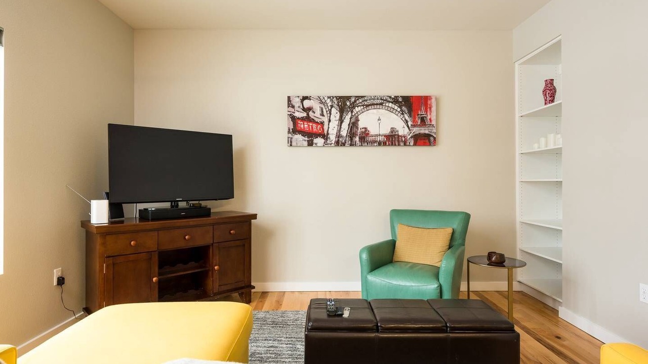Photo of Livingroom in Downtown Boise