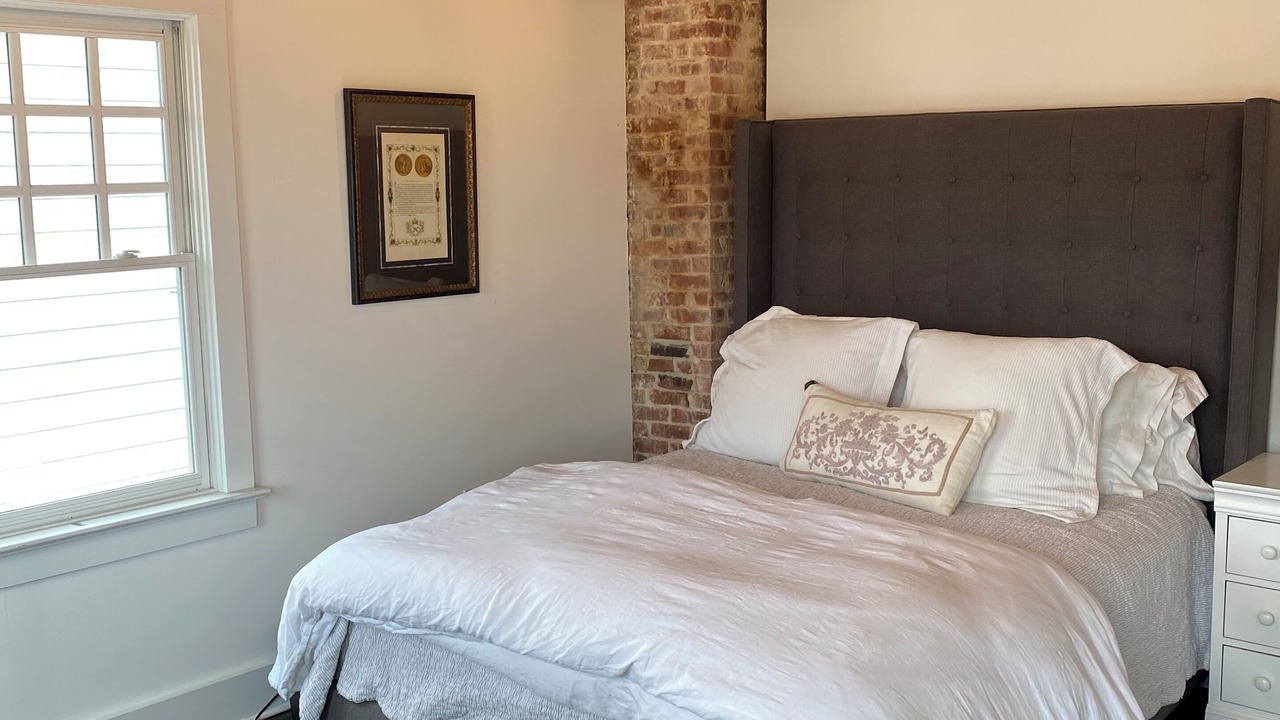 Photo of Bedroom in Spring Lake