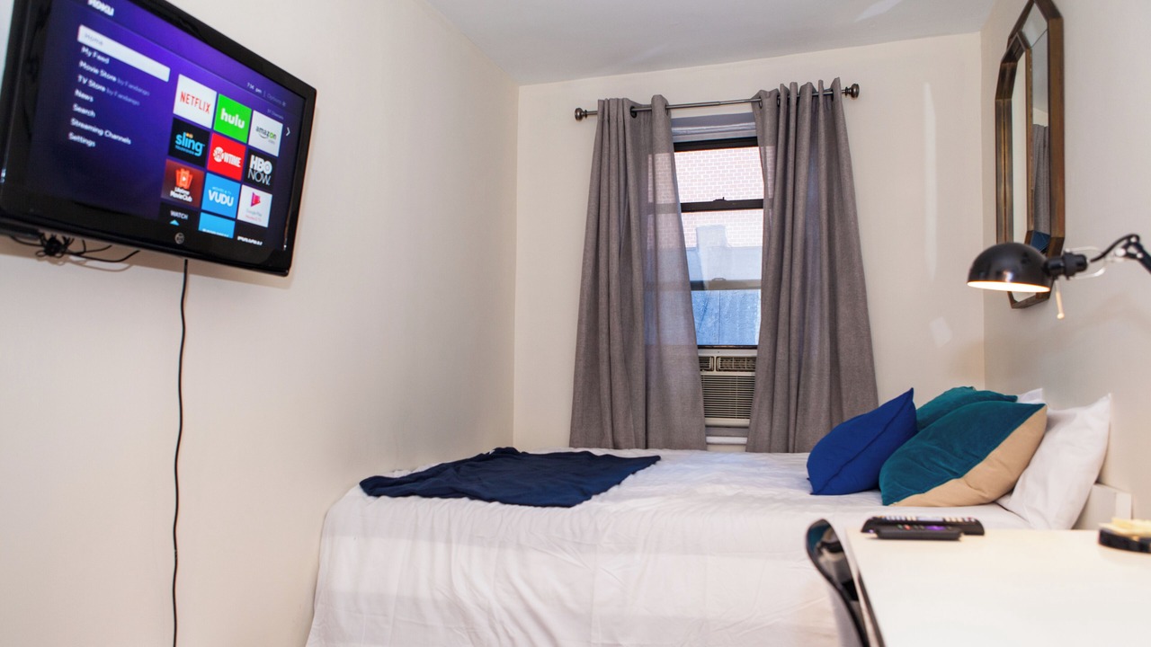 Photo of Bedroom in Midtown West