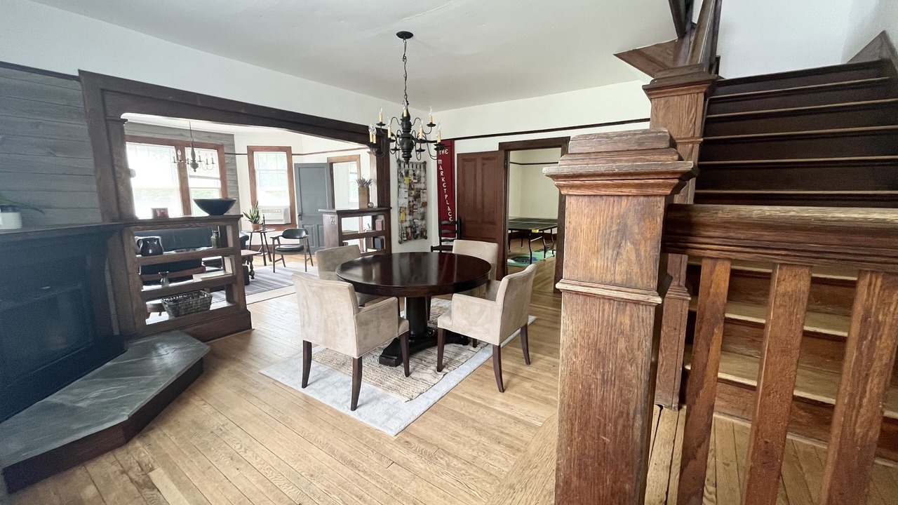 Photo of Bedroom in Singers Glen