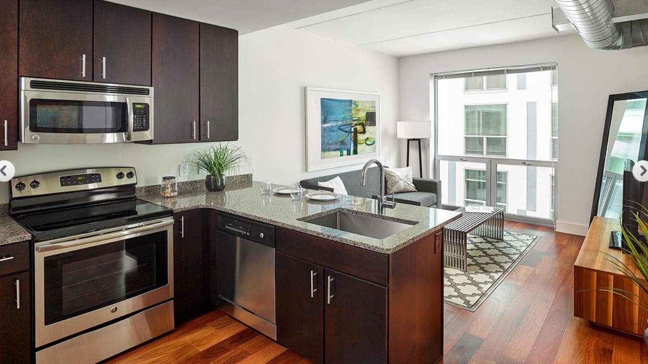 Photo of Kitchen in Center City West