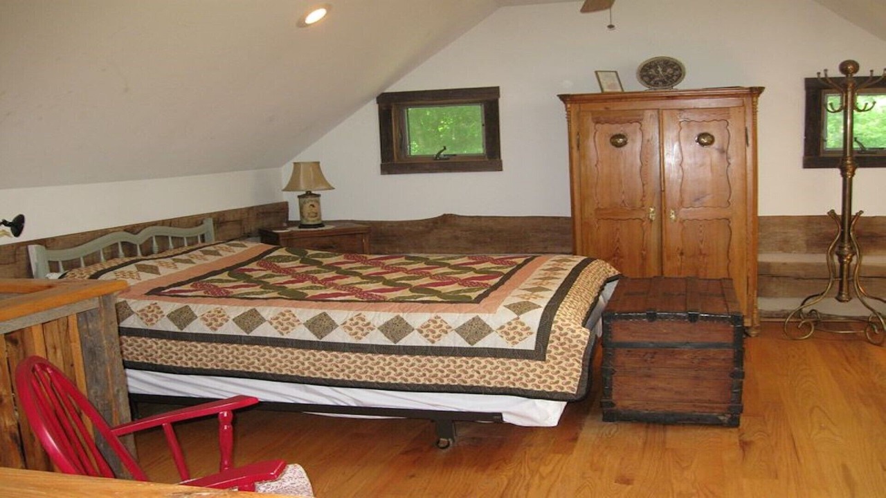 Photo of Bedroom in Luray