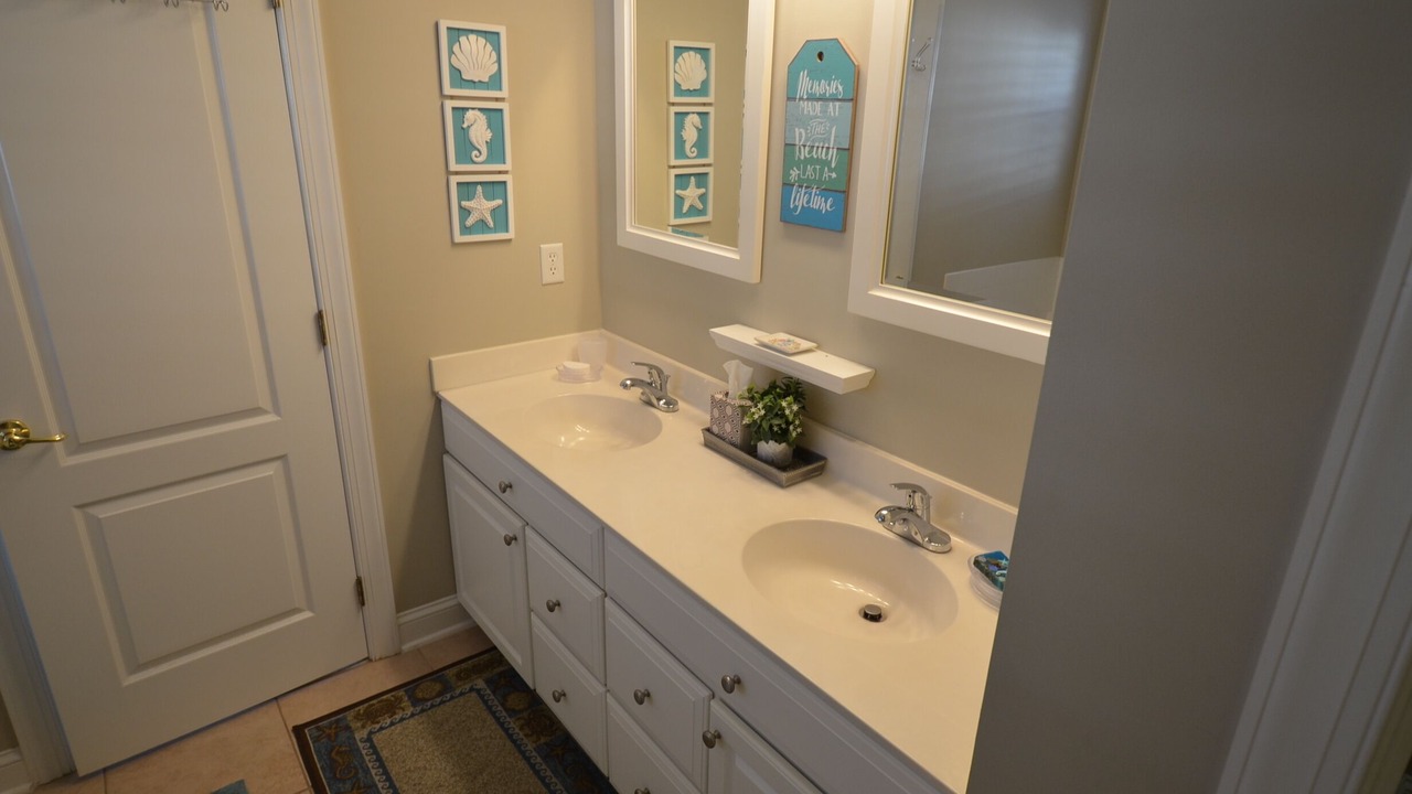 Photo of Bathroom in Keys Of Marsh Harbor