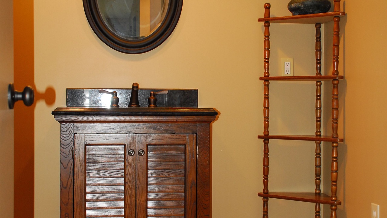 Photo of Bathroom in Confluence
