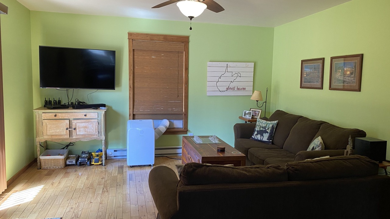 Photo of Livingroom in Renick