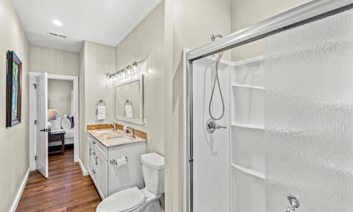 Photo of Bathroom in Chalet Village North