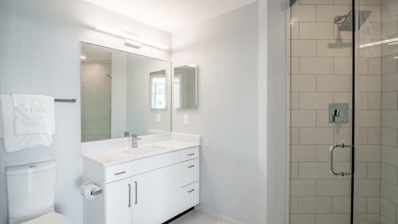 Photo of Bathroom in Woodmont Triangle