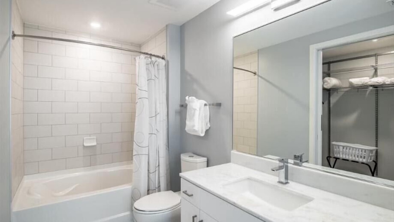Photo of Bathroom in Woodmont Triangle