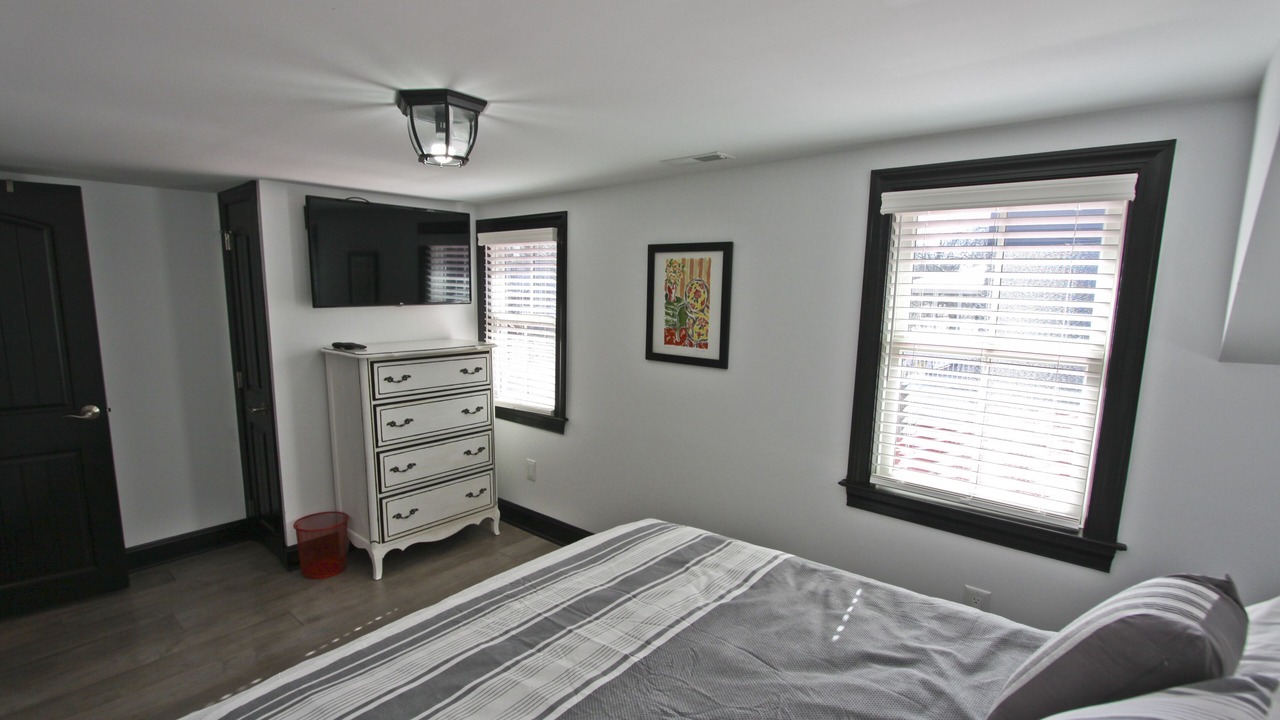 Photo of Bedroom in Village Green